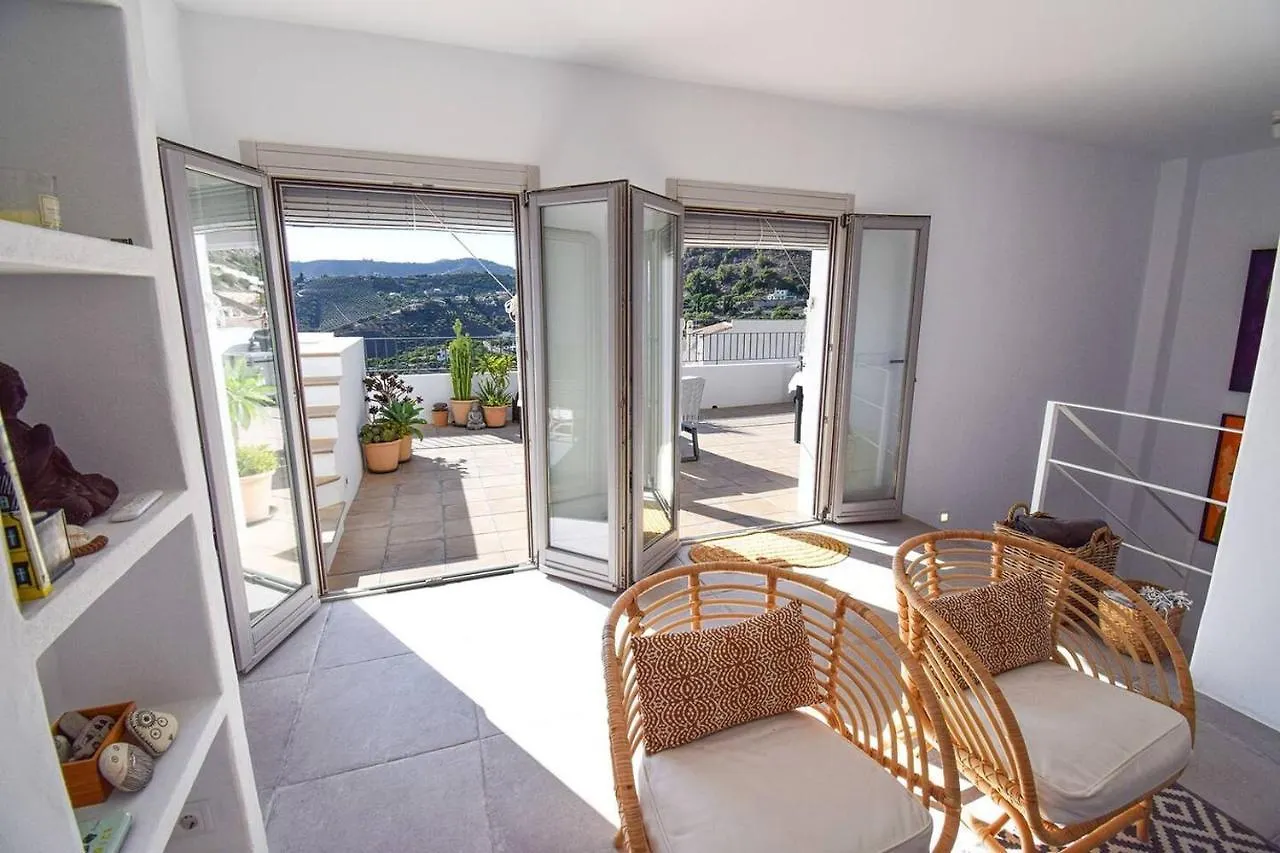 La Orza, Frigiliana Luxury Center Townhouse With Pool And Parking Hansonholiday Rentals